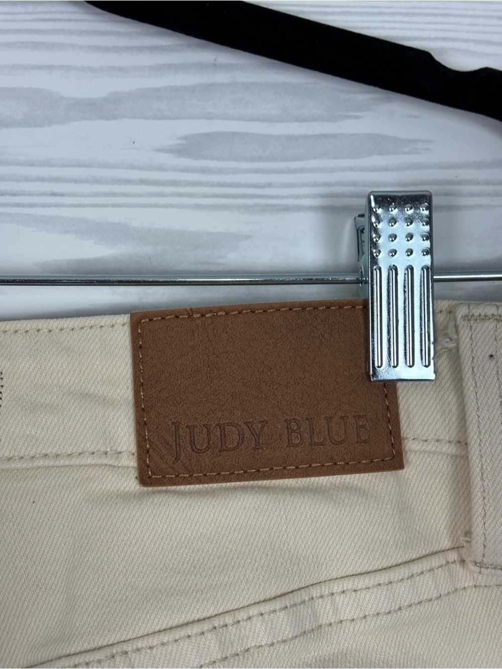 Judy Blue Burlington crochet patch high waisted jeans size 9/29 cream color - Picture 10 of 12